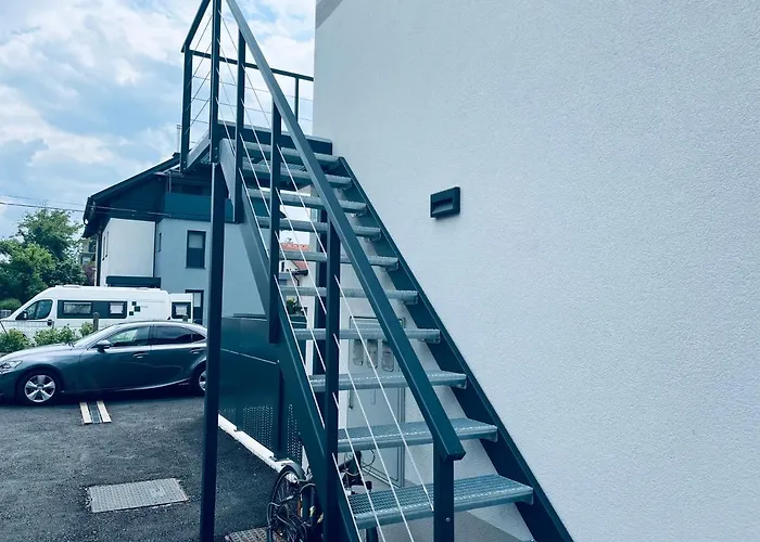 Kovaceva 15, App 2, Free Parking 卢布尔雅那