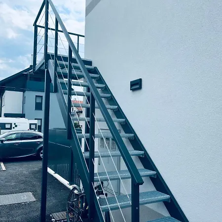 Kovaceva 15, App 2, Free Parking Lublana