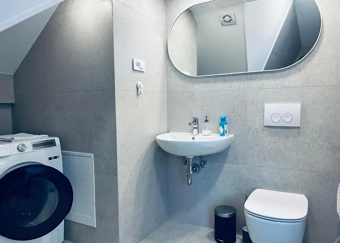 Kovaceva 15, App 2, Free Parking Liubliana